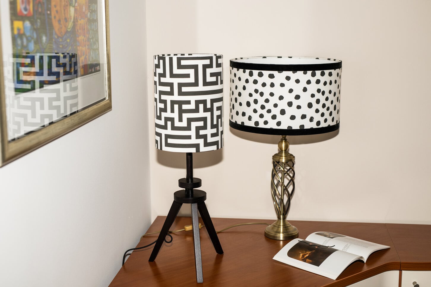 Black and white table lamps