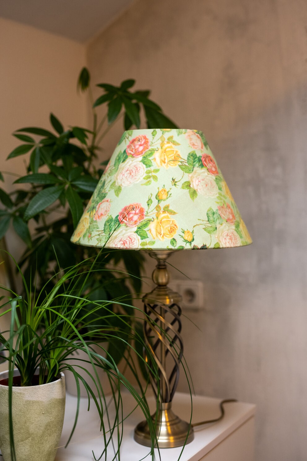Roses table lamp